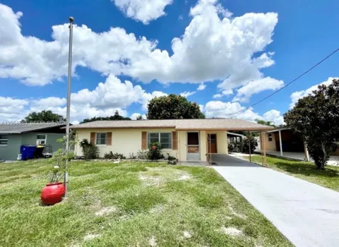 1474 Kerry Dr