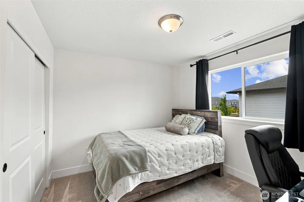 8713 5th Street Ridgefield, WA 98642