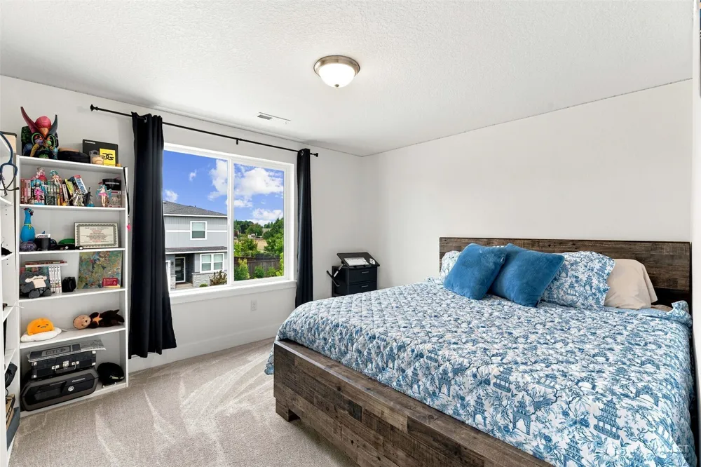 8713 5th Street Ridgefield, WA 98642