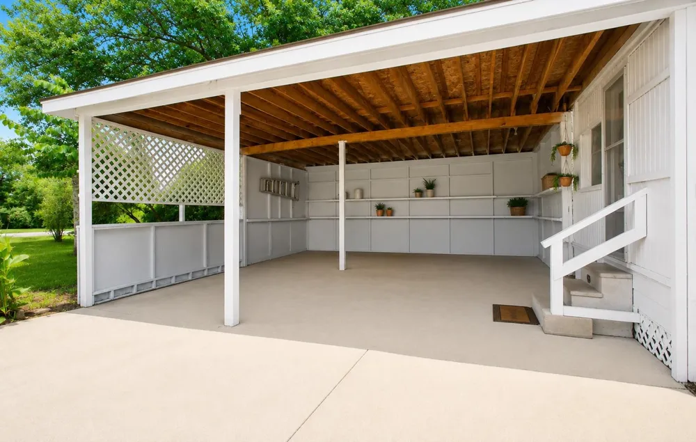 232 Fm 2628 Road Huntsville, TX 77320