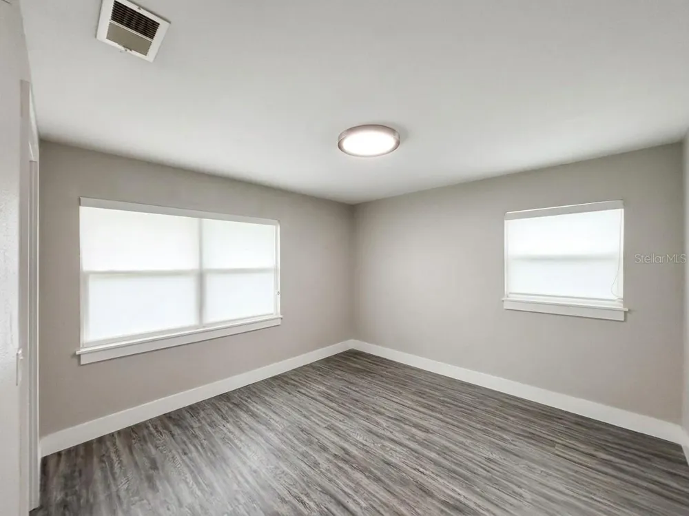 139 AVENUE D SW Winter Haven, FL 33880
