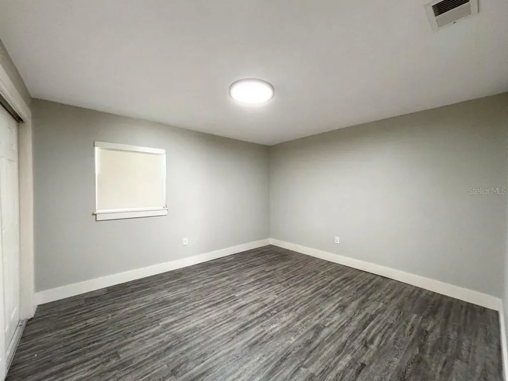 139 AVENUE D SW Winter Haven, FL 33880