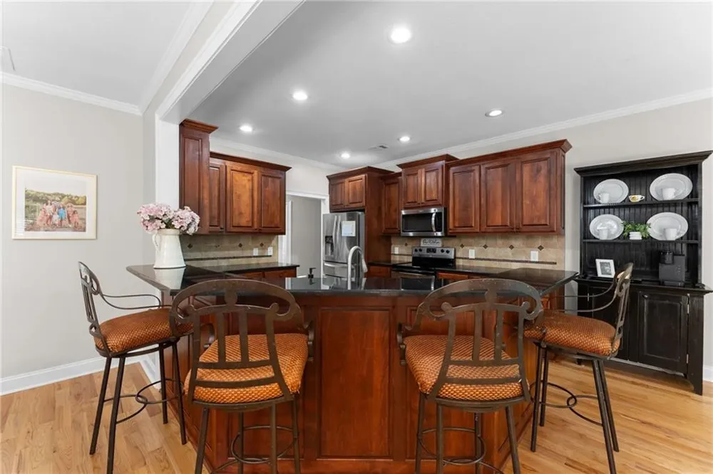 860 Lakeview Drive Commerce, GA 30529
