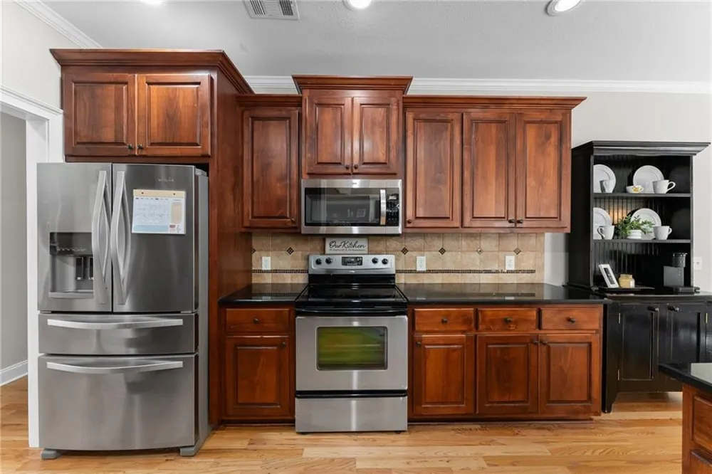 860 Lakeview Drive Commerce, GA 30529