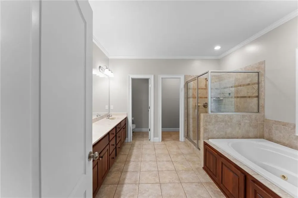 860 Lakeview Drive Commerce, GA 30529
