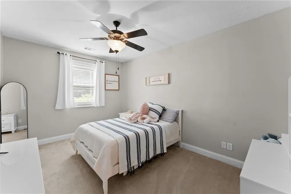 860 Lakeview Drive Commerce, GA 30529