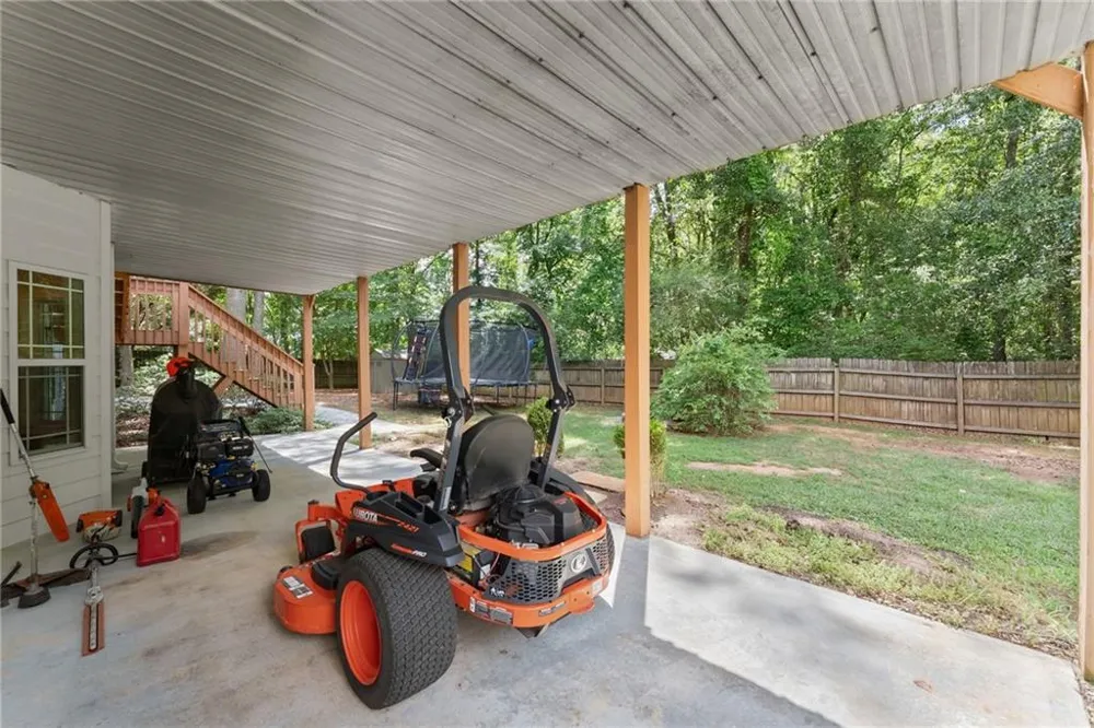 860 Lakeview Drive Commerce, GA 30529