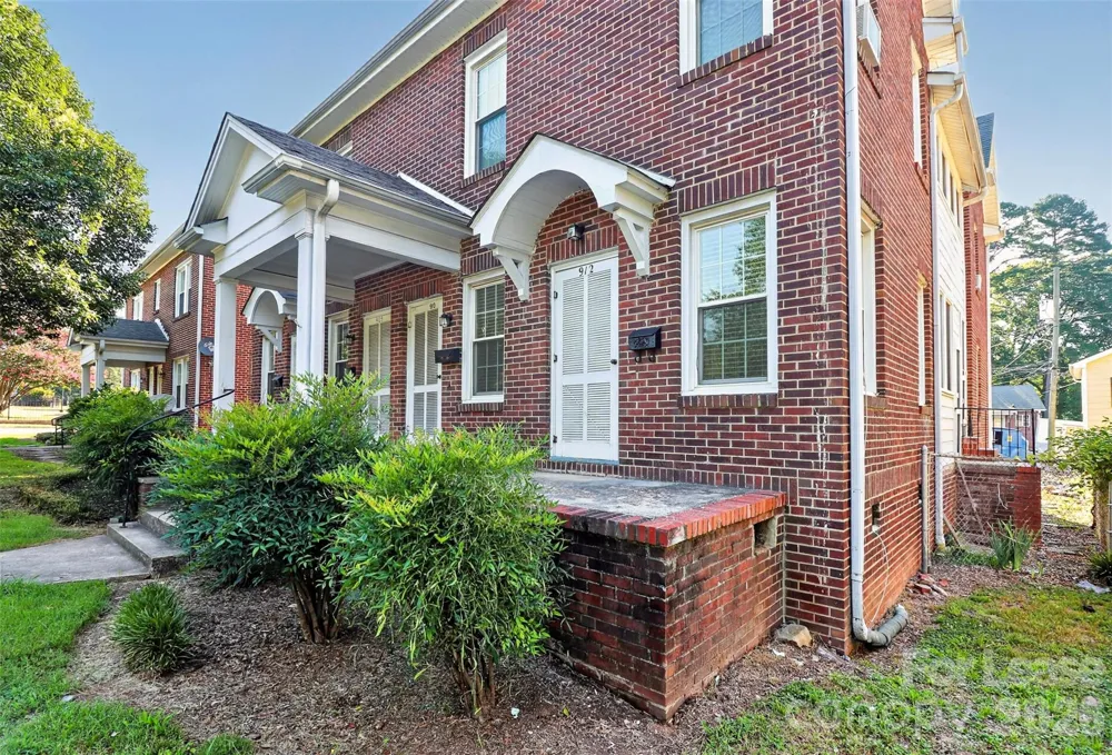 912 S York Street Gastonia, NC 28052
