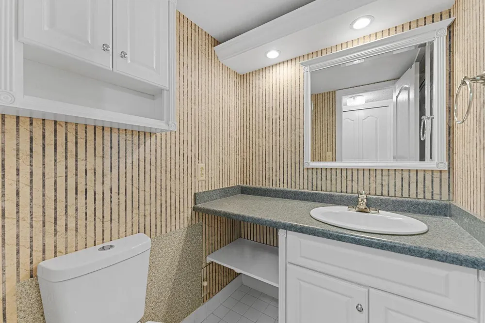 3540 S Ocean Boulevard #604 South Palm Beach, FL 33480