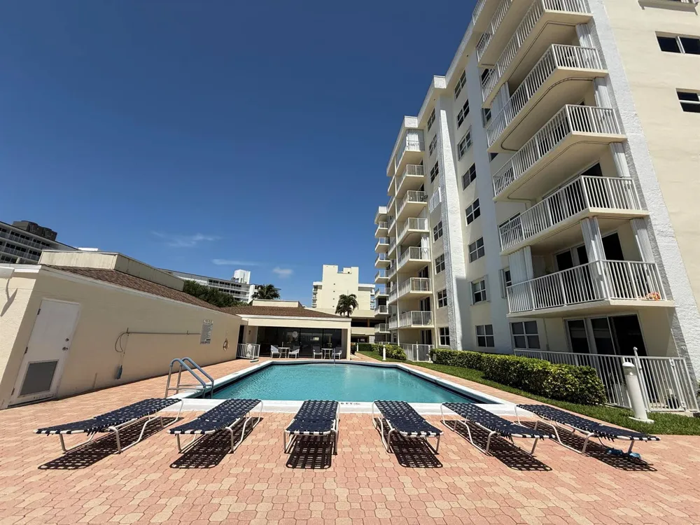 3540 S Ocean Boulevard #604 South Palm Beach, FL 33480