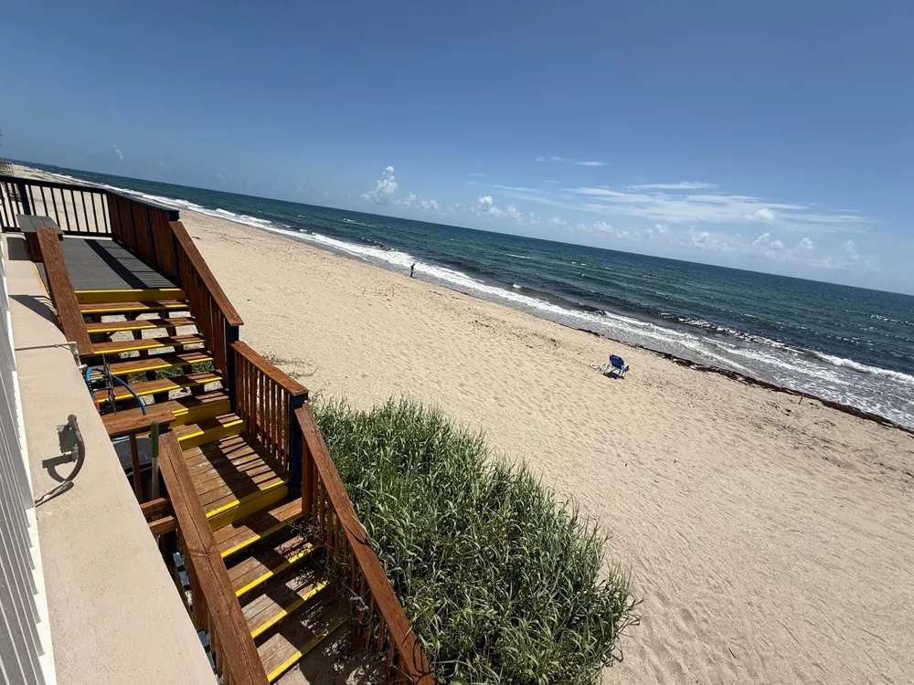 3540 S Ocean Boulevard #604 South Palm Beach, FL 33480