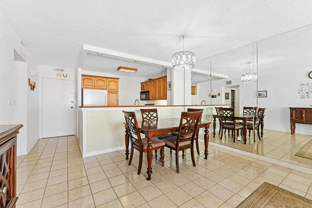 3540 S Ocean Boulevard #604 South Palm Beach, FL 33480