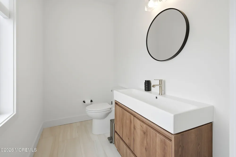 2 E 15th Street Long Beach, NJ 08008