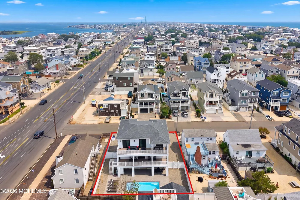 2 E 15th Street Long Beach, NJ 08008