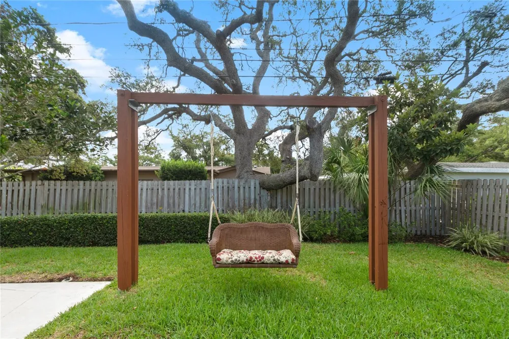 1707 RIDGEWAY DRIVE Clearwater, FL 33755