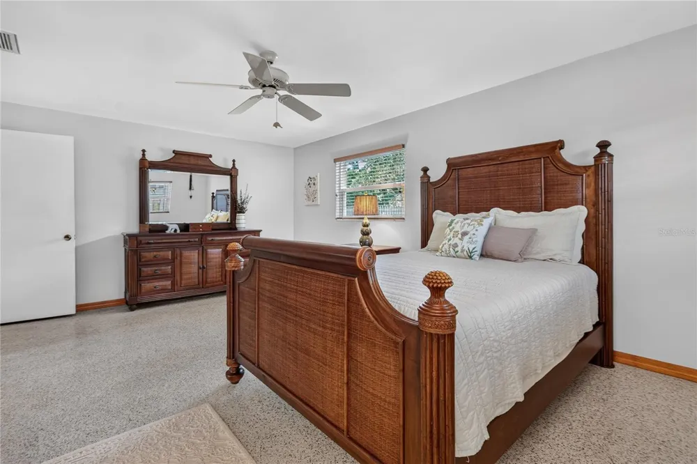 1707 RIDGEWAY DRIVE Clearwater, FL 33755