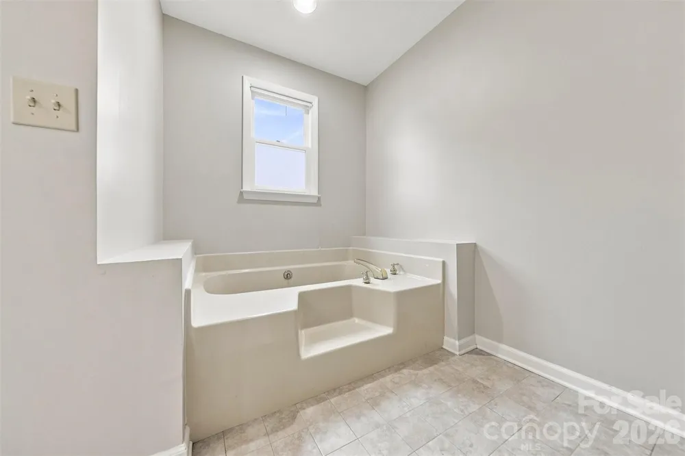 18 Meandering Way Granite Falls, NC 28630