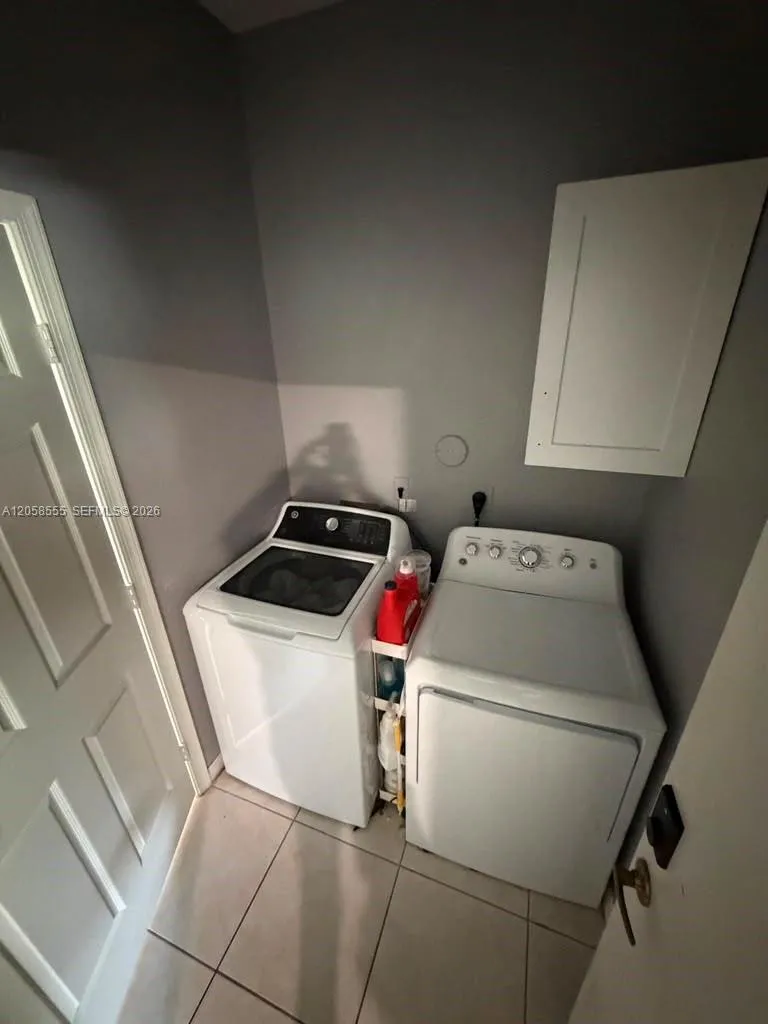 13237 NW 15th Ct Pembroke Pines, FL 33028