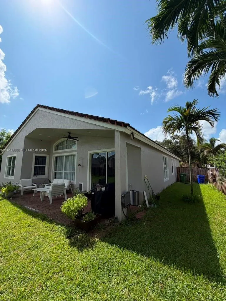13237 NW 15th Ct Pembroke Pines, FL 33028