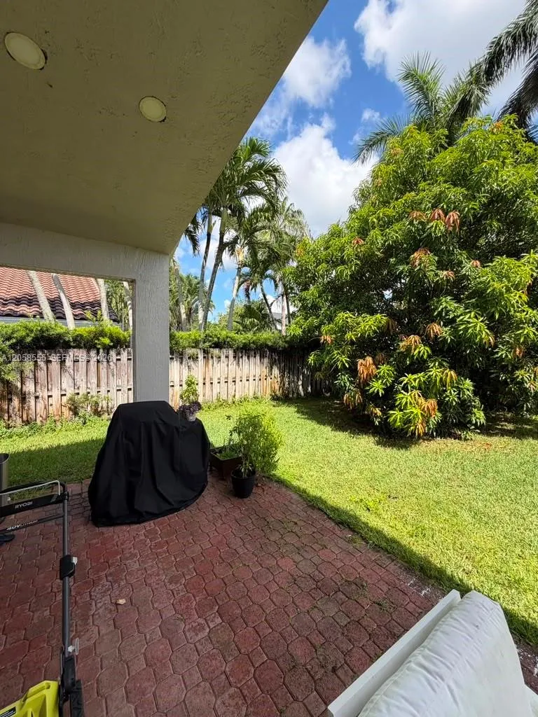 13237 NW 15th Ct Pembroke Pines, FL 33028