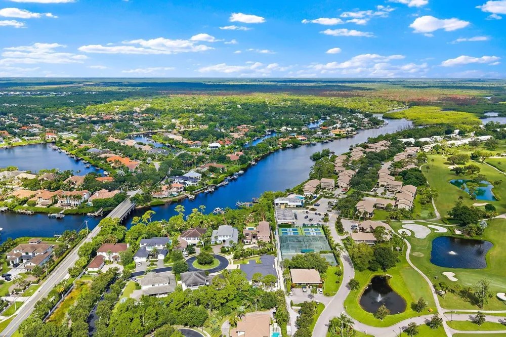 18610 SE Saint Augustine Way Tequesta, FL 33469