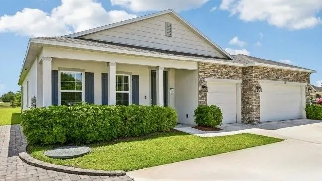 717 CAVERN TERRACE Sebastian, FL 32958