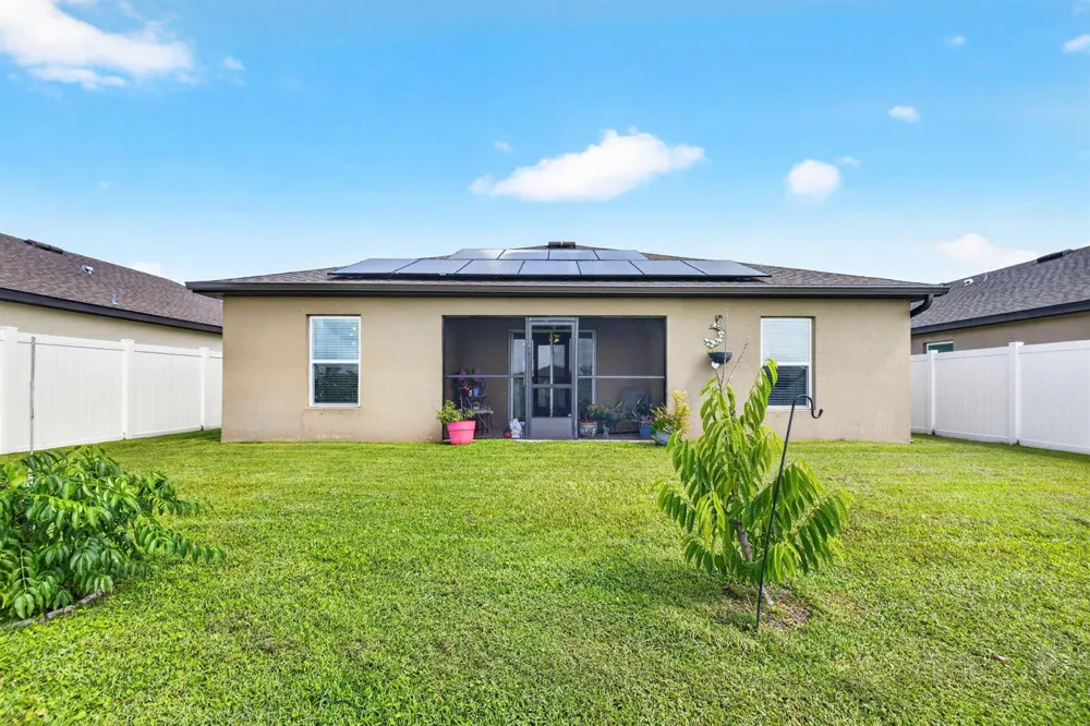 5521 Fantasy Drive Fort Pierce, FL 34947