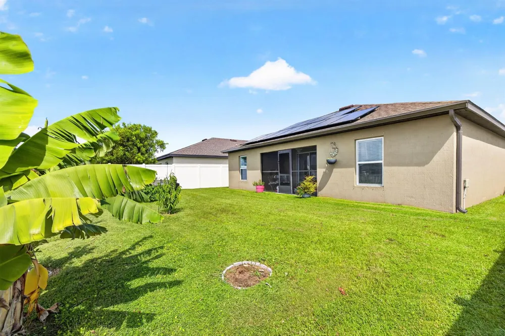 5521 Fantasy Drive Fort Pierce, FL 34947