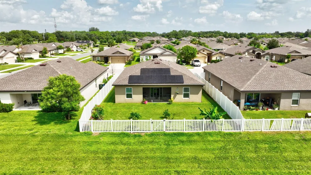 5521 Fantasy Drive Fort Pierce, FL 34947