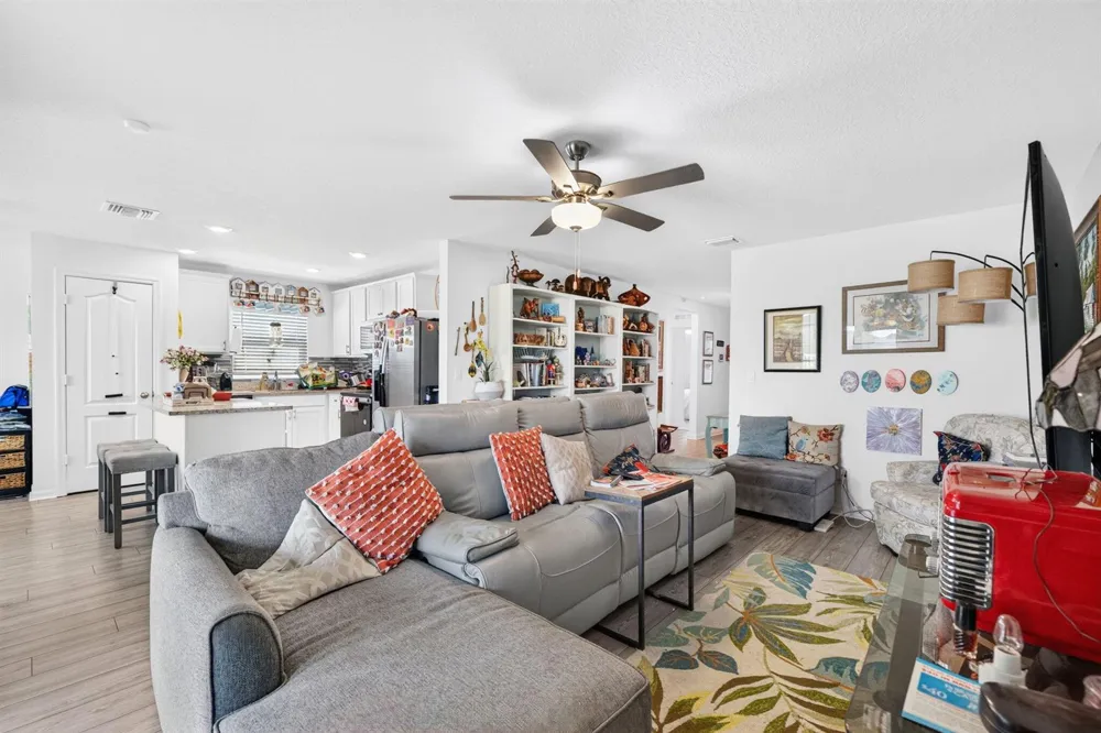 5521 Fantasy Drive Fort Pierce, FL 34947