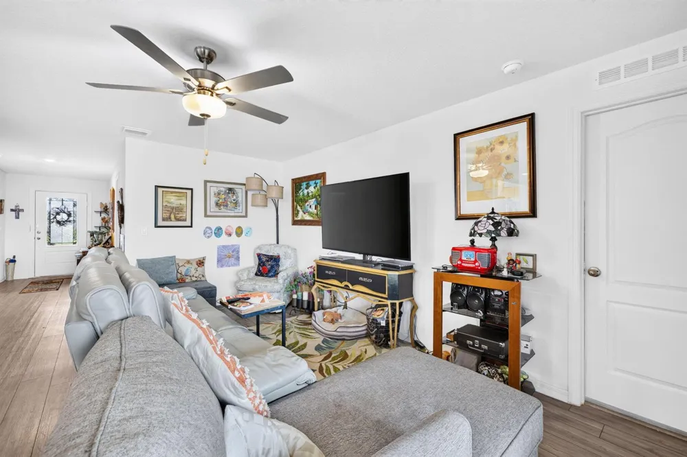 5521 Fantasy Drive Fort Pierce, FL 34947