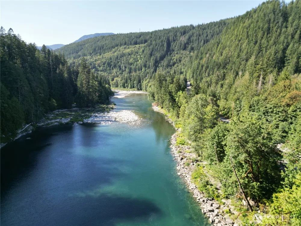 0 xx Skykomish Woods Skykomish, WA 98288
