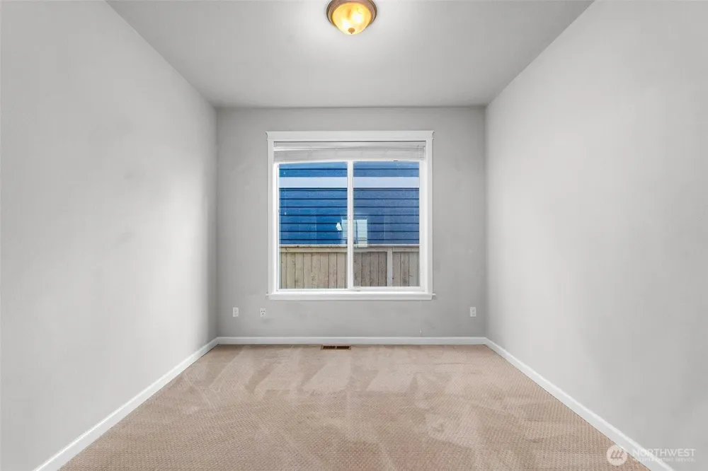 4335 Dudley Drive NE Olympia, WA 98516