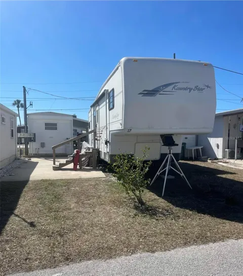 37 ILLINOIS STREET