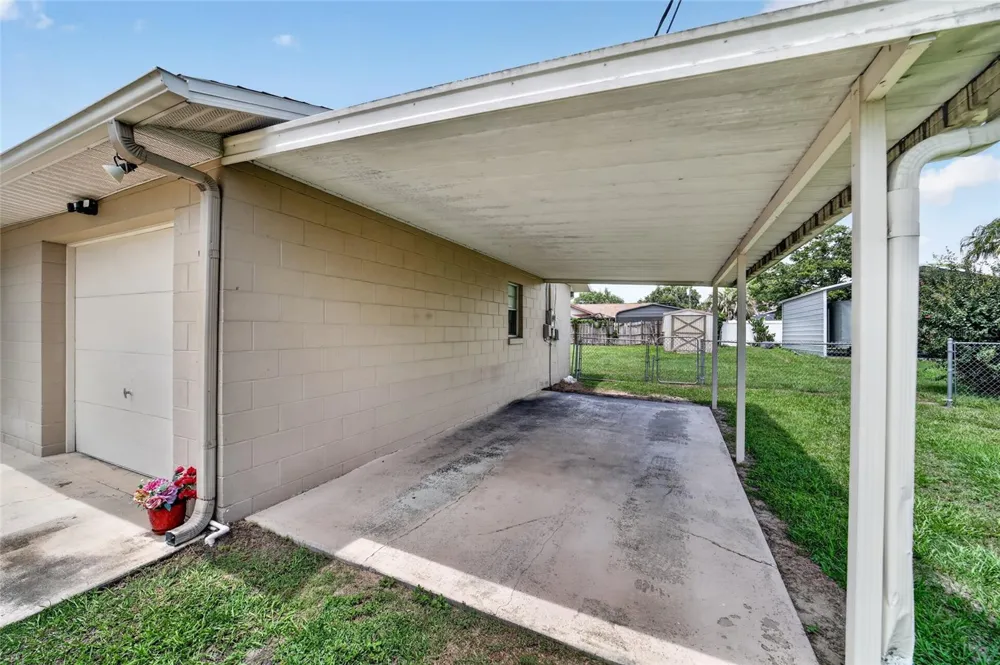 5245 SE 107TH PLACE Belleview, FL 34420