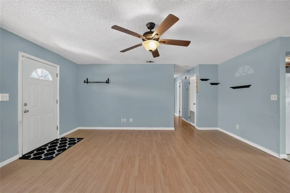 5245 SE 107TH PLACE Belleview, FL 34420