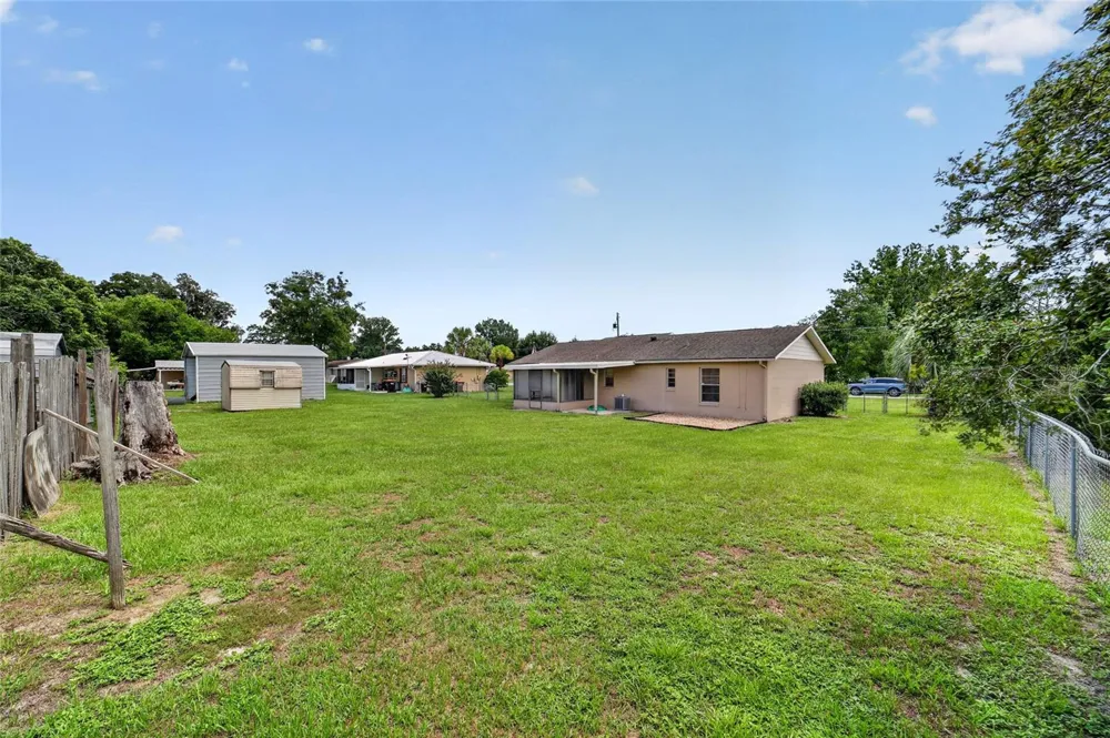 5245 SE 107TH PLACE Belleview, FL 34420