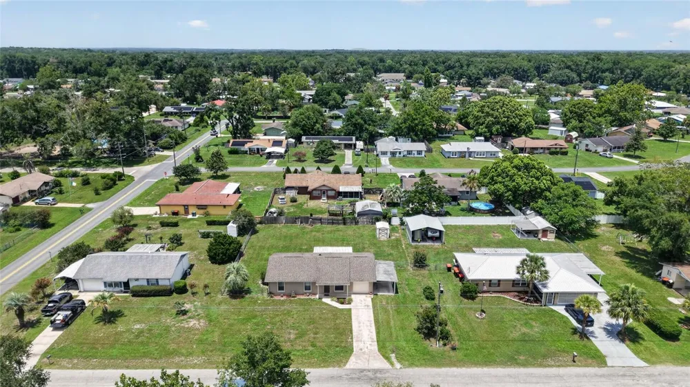 5245 SE 107TH PLACE Belleview, FL 34420