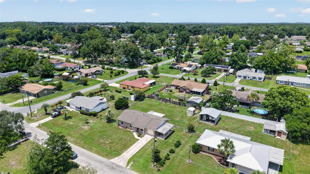 5245 SE 107TH PLACE Belleview, FL 34420