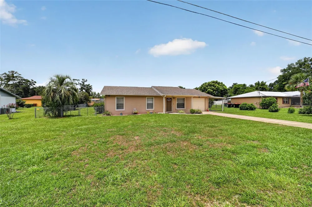 5245 SE 107TH PLACE Belleview, FL 34420