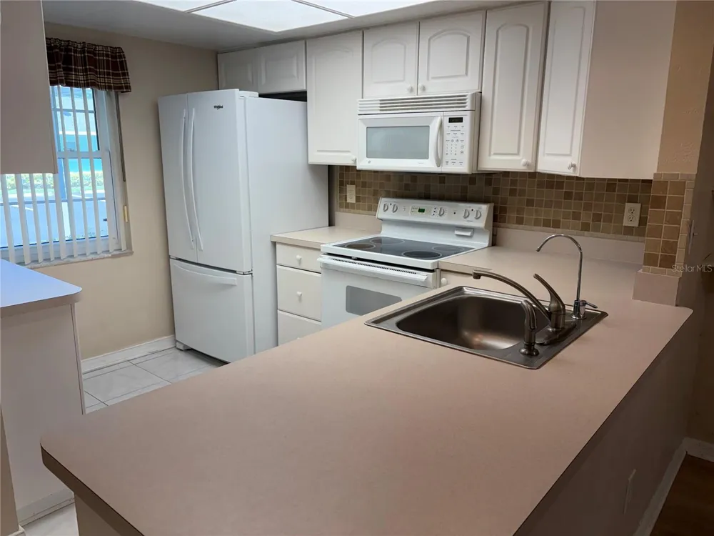 2465 NORTHSIDE DRIVE #1502 Clearwater, FL 33761