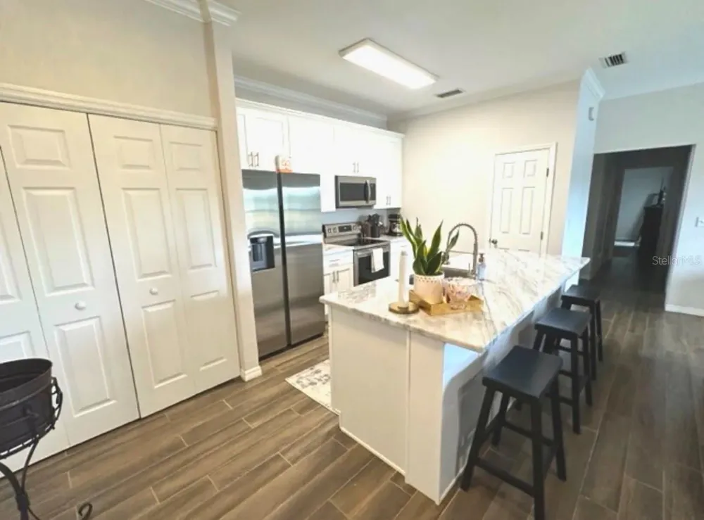 306 EAGLE POND DRIVE Winter Haven, FL 33884