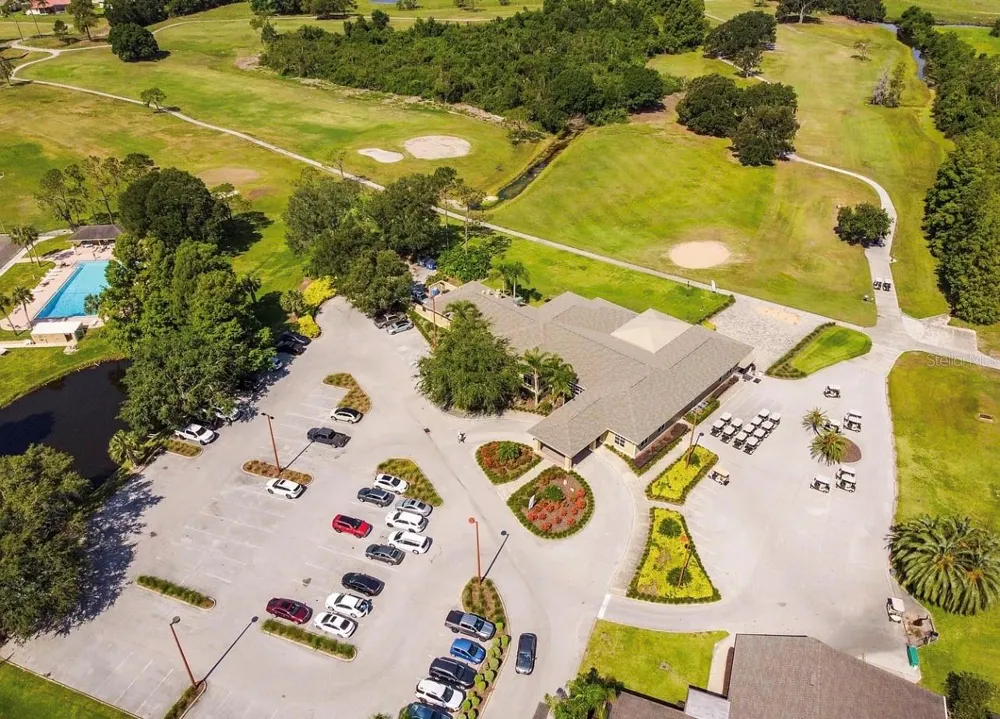 306 EAGLE POND DRIVE Winter Haven, FL 33884
