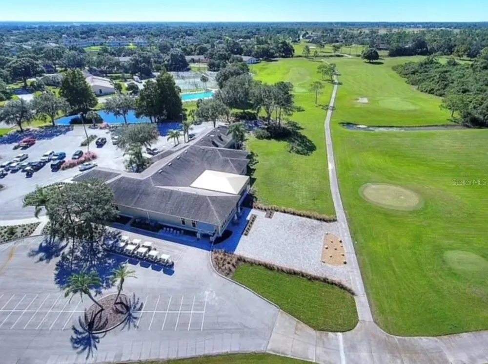 306 EAGLE POND DRIVE Winter Haven, FL 33884