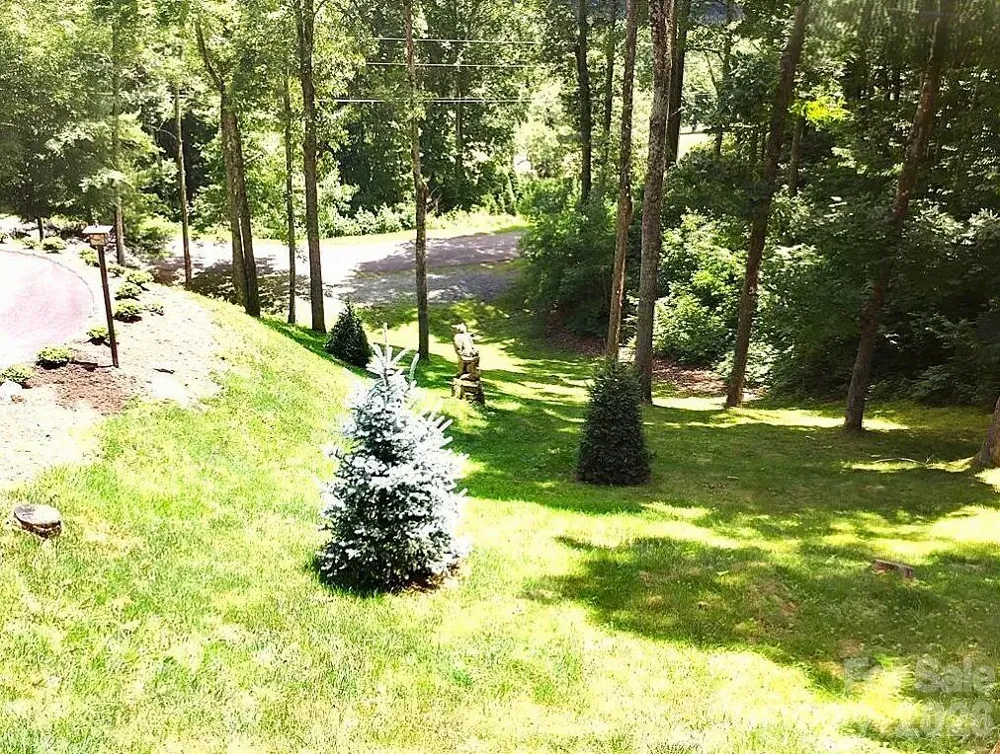 811 Hemlock Drive Newland, NC 28657