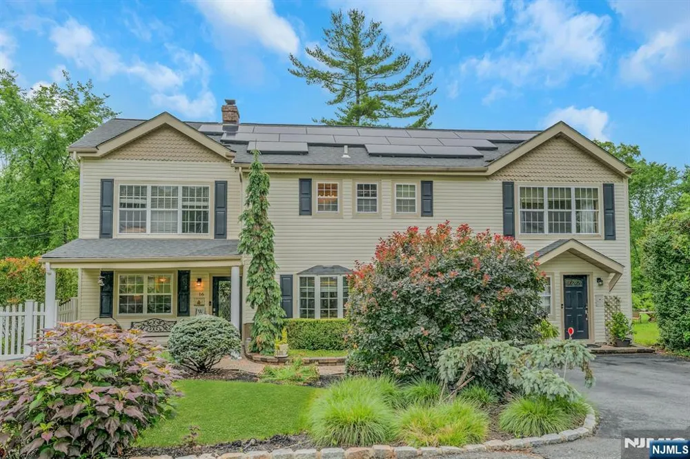 16 Shephard Road West Milford, NJ 07421