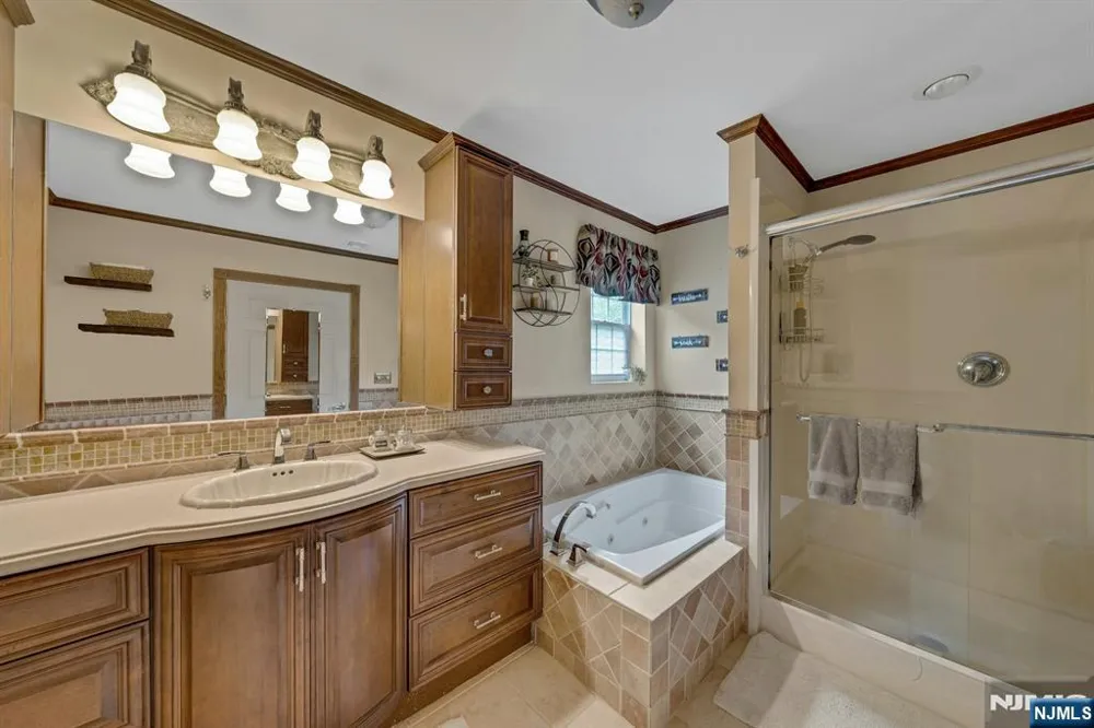16 Shephard Road West Milford, NJ 07421