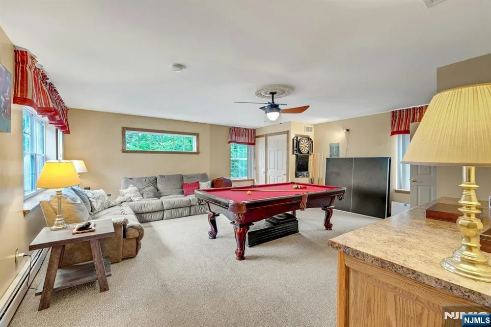 16 Shephard Road West Milford, NJ 07421
