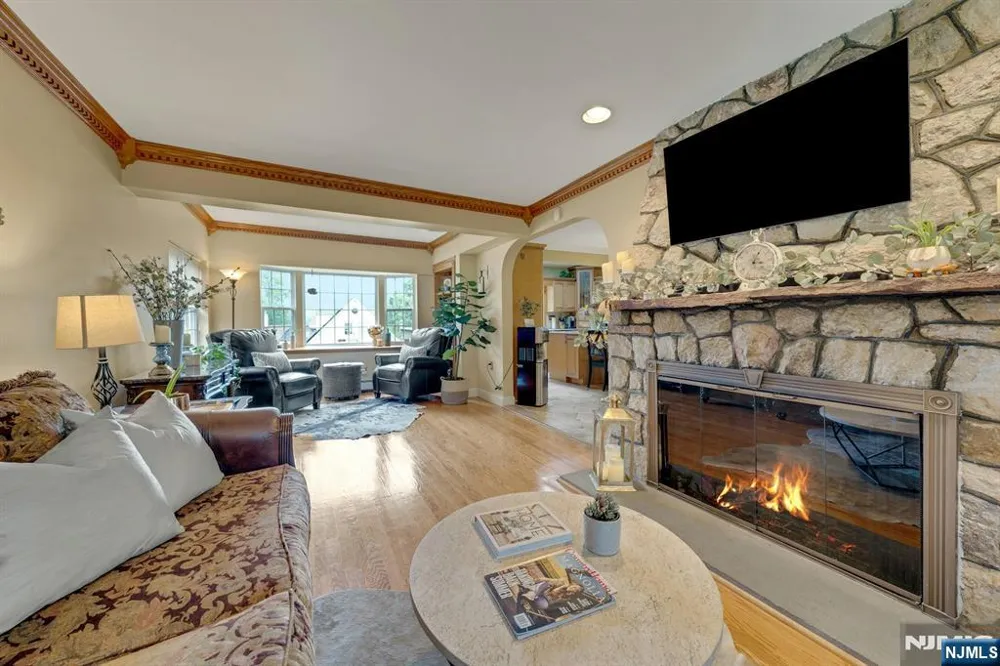 16 Shephard Road West Milford, NJ 07421