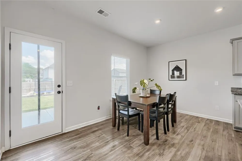 407 Larry Lane Adairsville, GA 30103